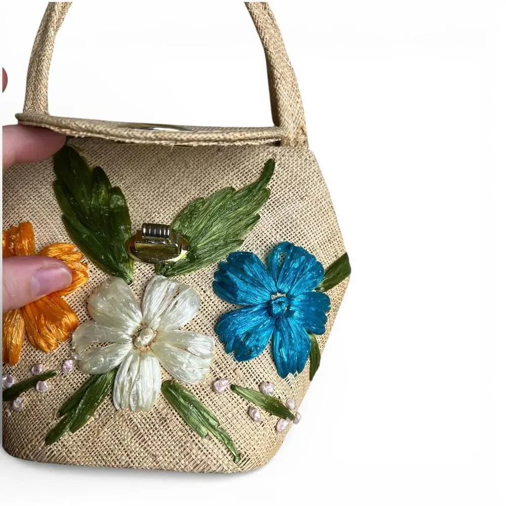 Vintage Handcrafted Floral Embroidered Straw Clutch
